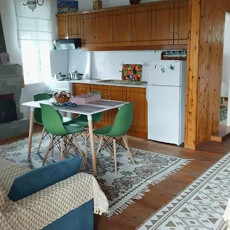 Apartman Peter's Traditional House Szikiá