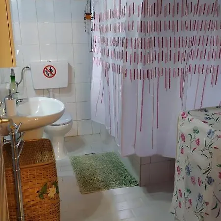 Peter's Traditional House Apartman