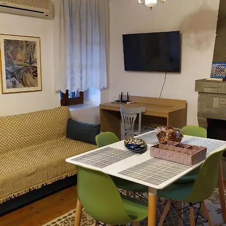 Peter's Traditional House *